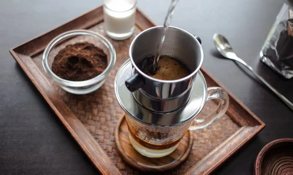 Roasted  Robusta Coffee Beans  High Quality Robusta coffee beans new harvest long shelf life  in good packaging bag