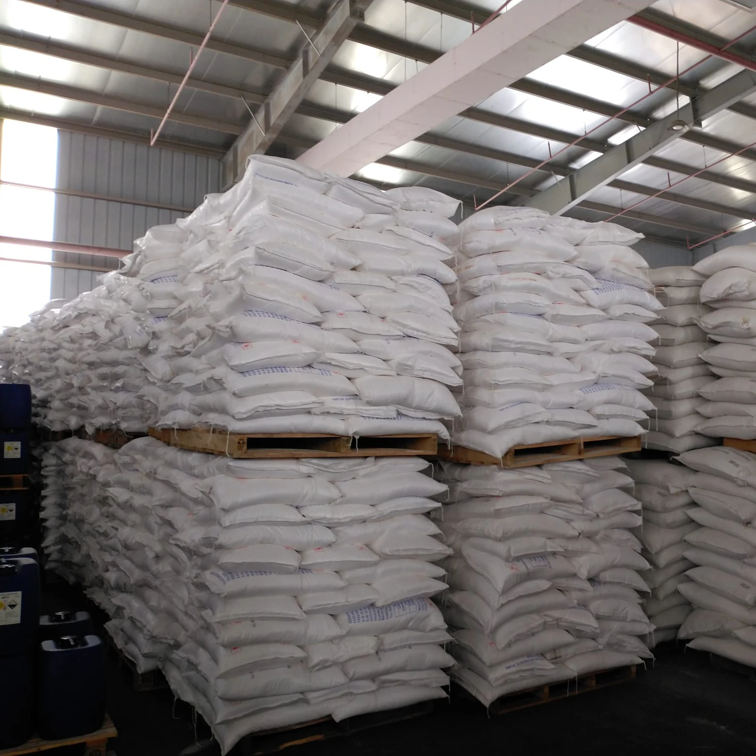 factory supply best quality white powder soda ash lighter