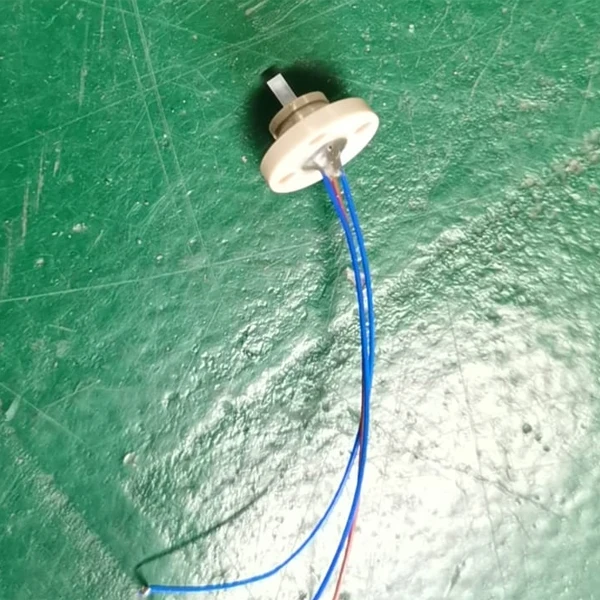 Mems thermal mass flowmeter for gas