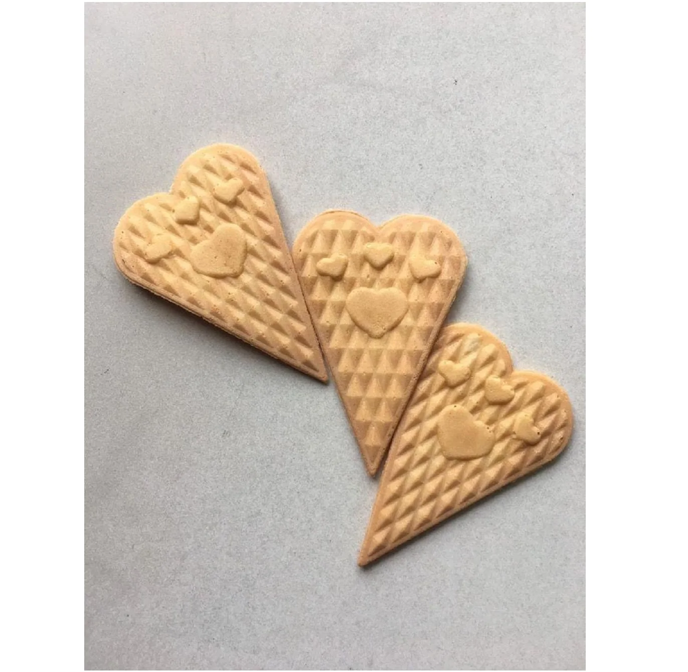 
Yummy Ice Cream Petit Wafer DVA008 Good Manufacturer From Vietnam Hot Sell Product Delicious Crispy 