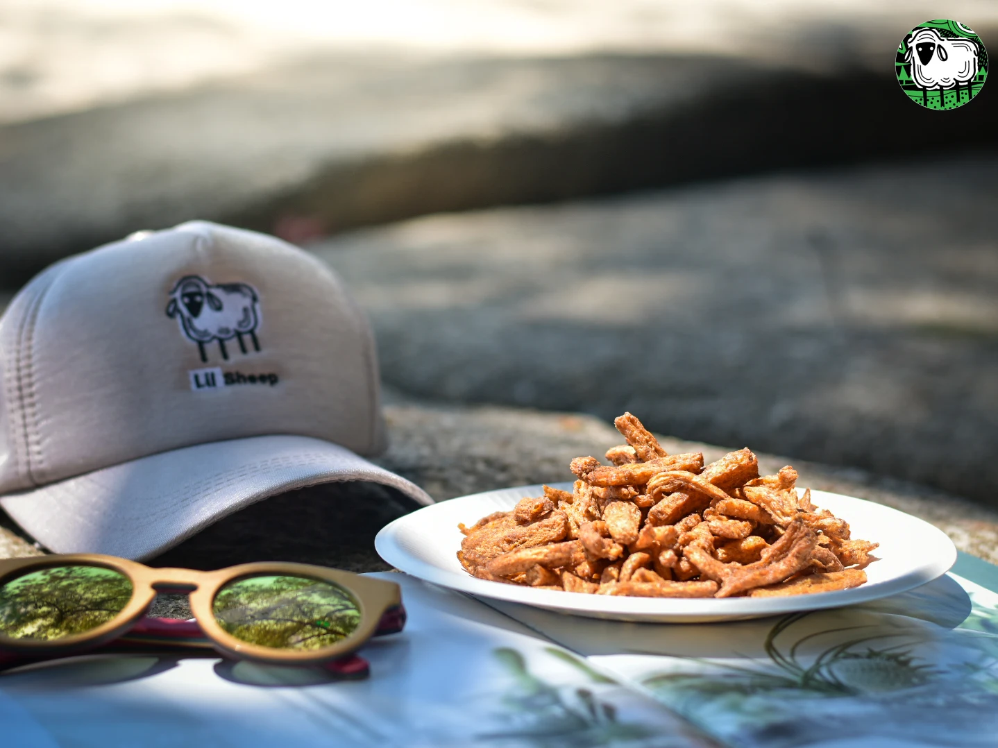 Thai Soy Protein Crisps Classic Flavor LIL SHEEP Vegan Snack High Quality Healthy Vegetable Snacks