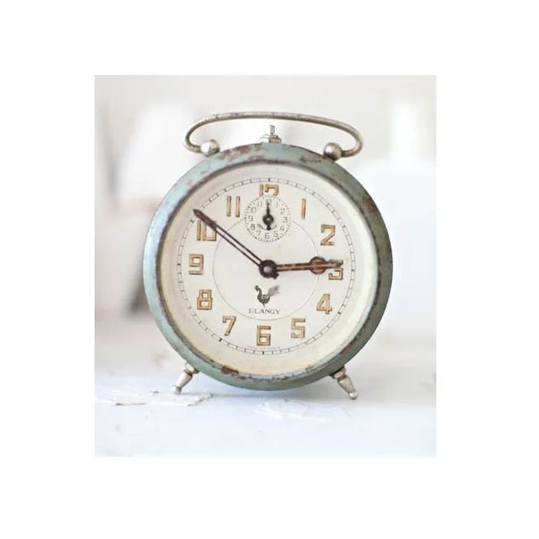 Handmade European Custom Modern home decoration Antique Wooden Table Clocks for Living Room