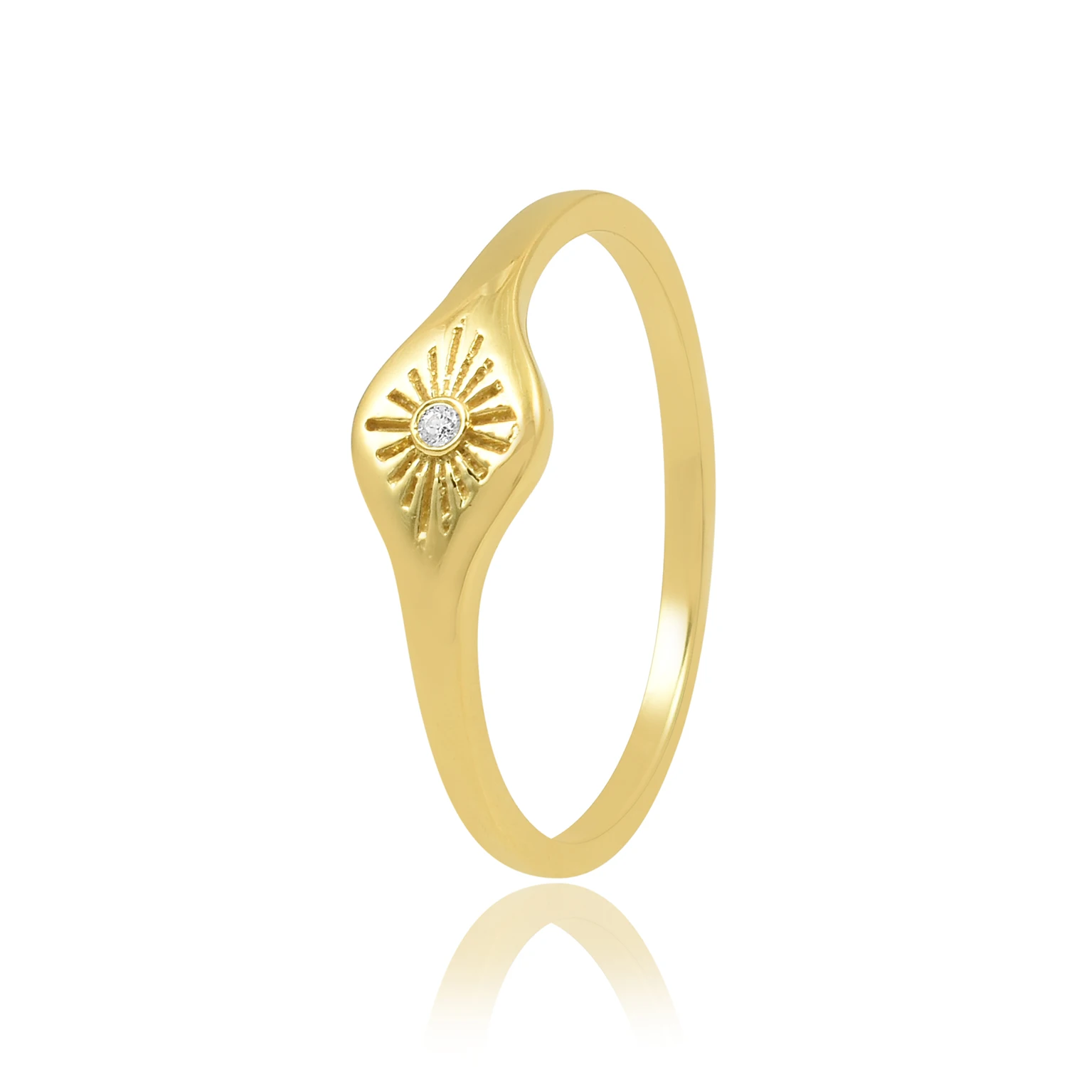 Natural zircon white gemstone gold plated 925 sterling silver jewelry for modern woman for office and signet style