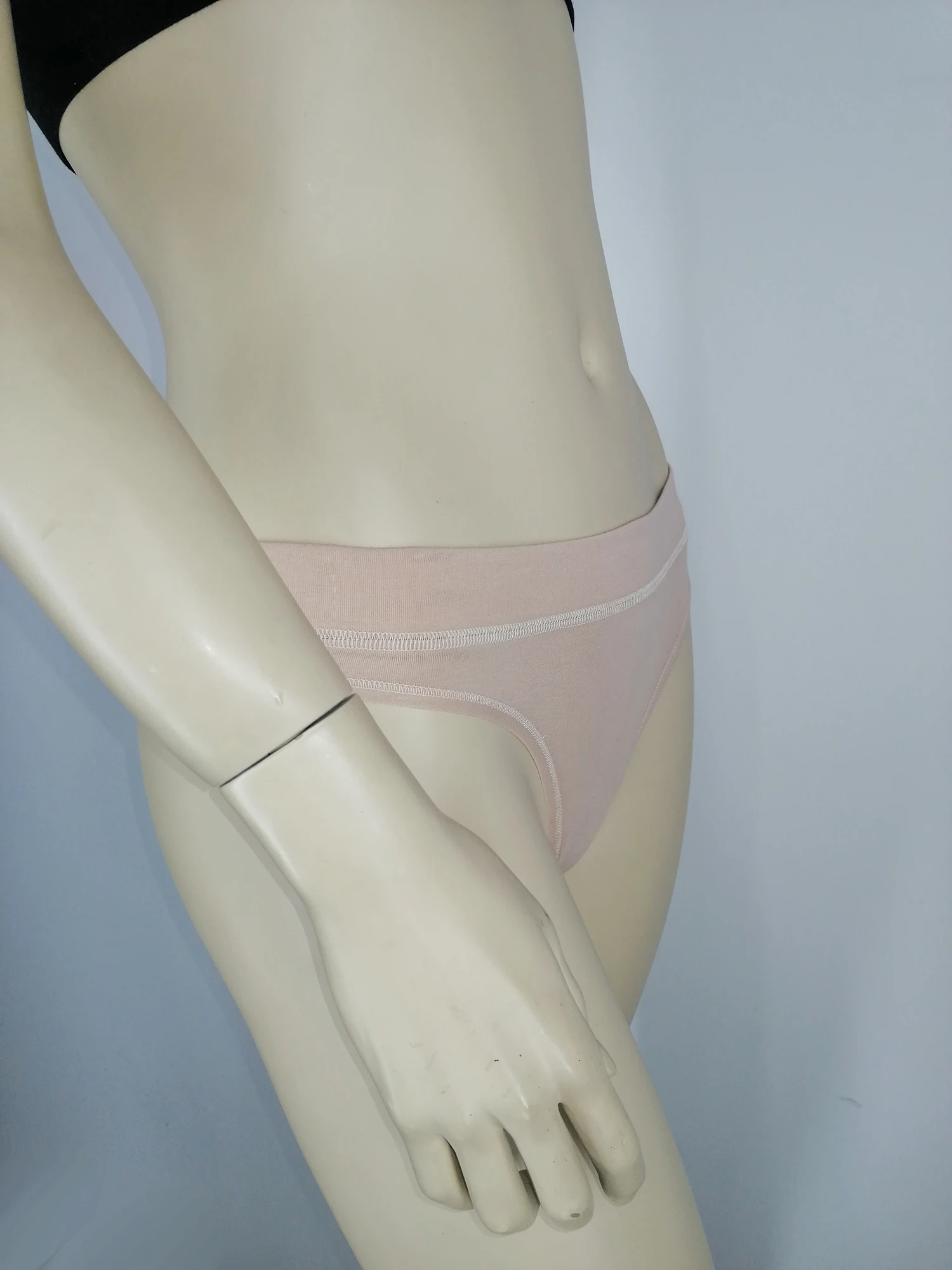 Лидер продаж, дышащие трусики-стринги телесного цвета с низкой посадкой