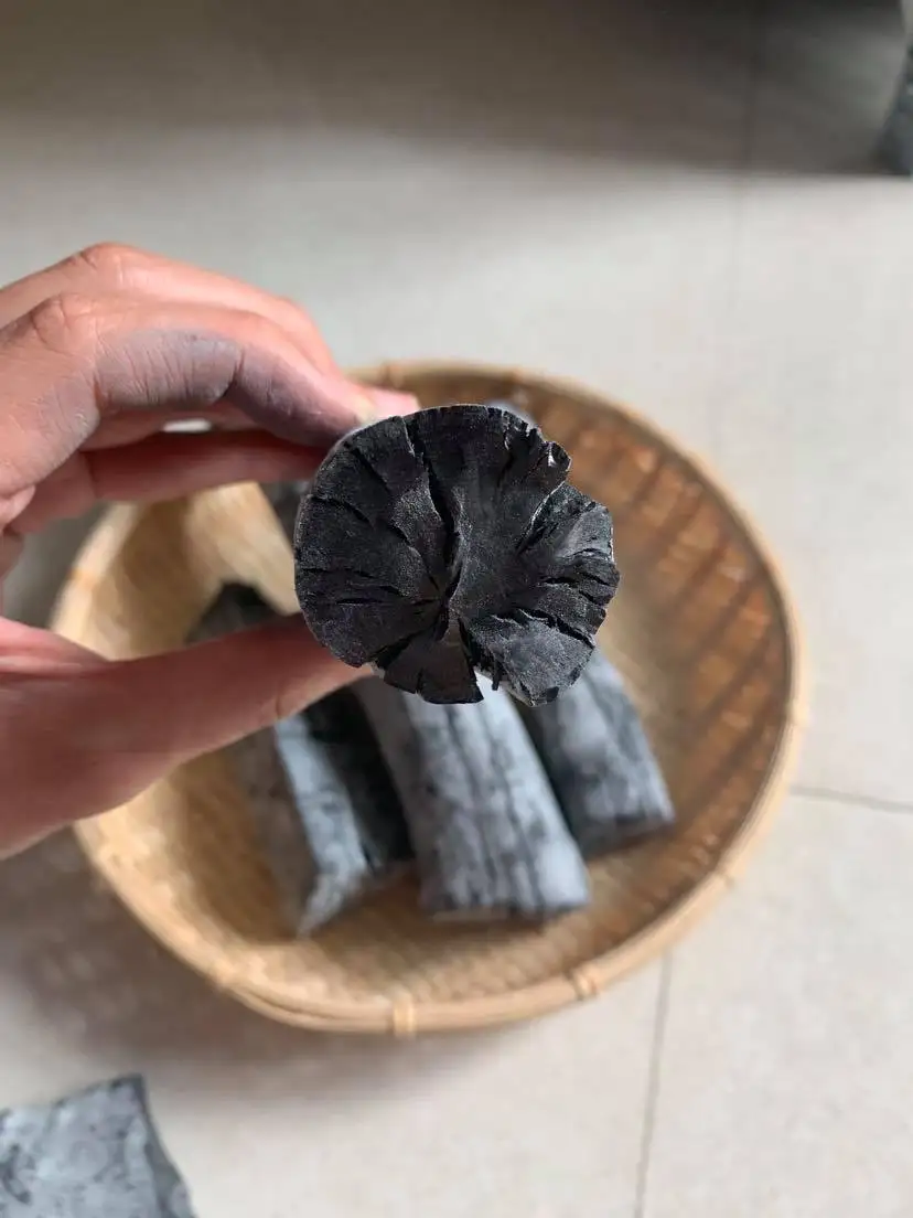  Лидер продаж 2021 натуральный древесный уголь из твердой древесины для рынка Кореи и Японии личи изготовленный во Вьетнаме