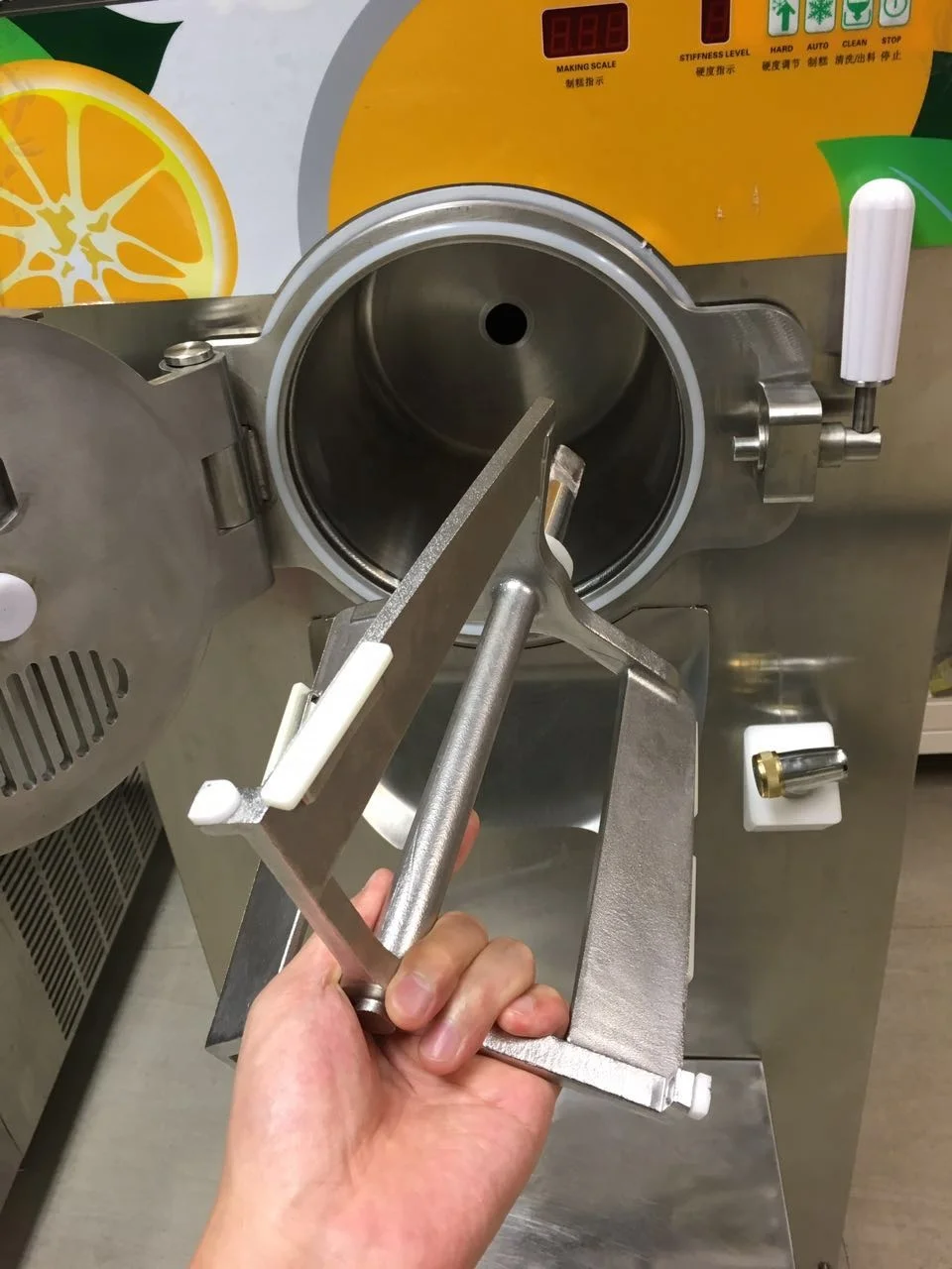 OPH42 professional ice cream batch freezer hard ice cream maker price gelato making machine for sale