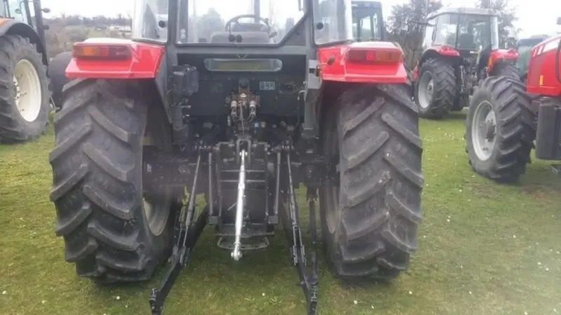 
110HP Agriculture 4WD Massey Ferguson Tractor 