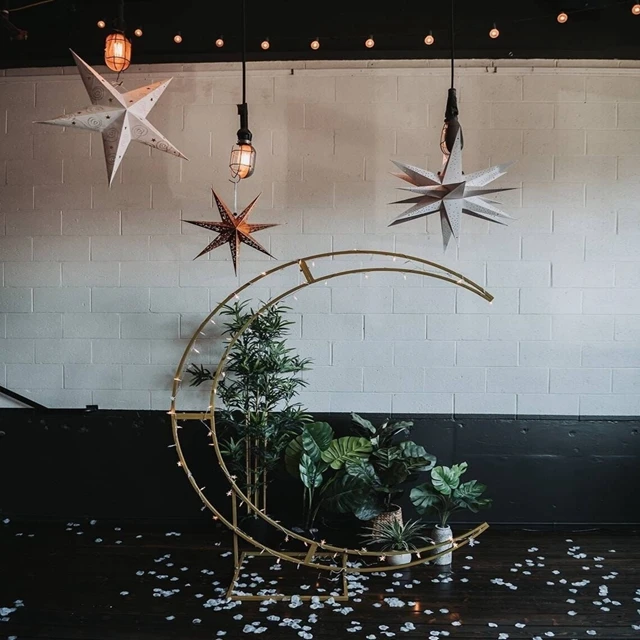 Gold Metal Moon Wedding Arch Wedding Flower Arch Decoration LED Light Walkway Decoration Flower Stand Road Lead for Weddings