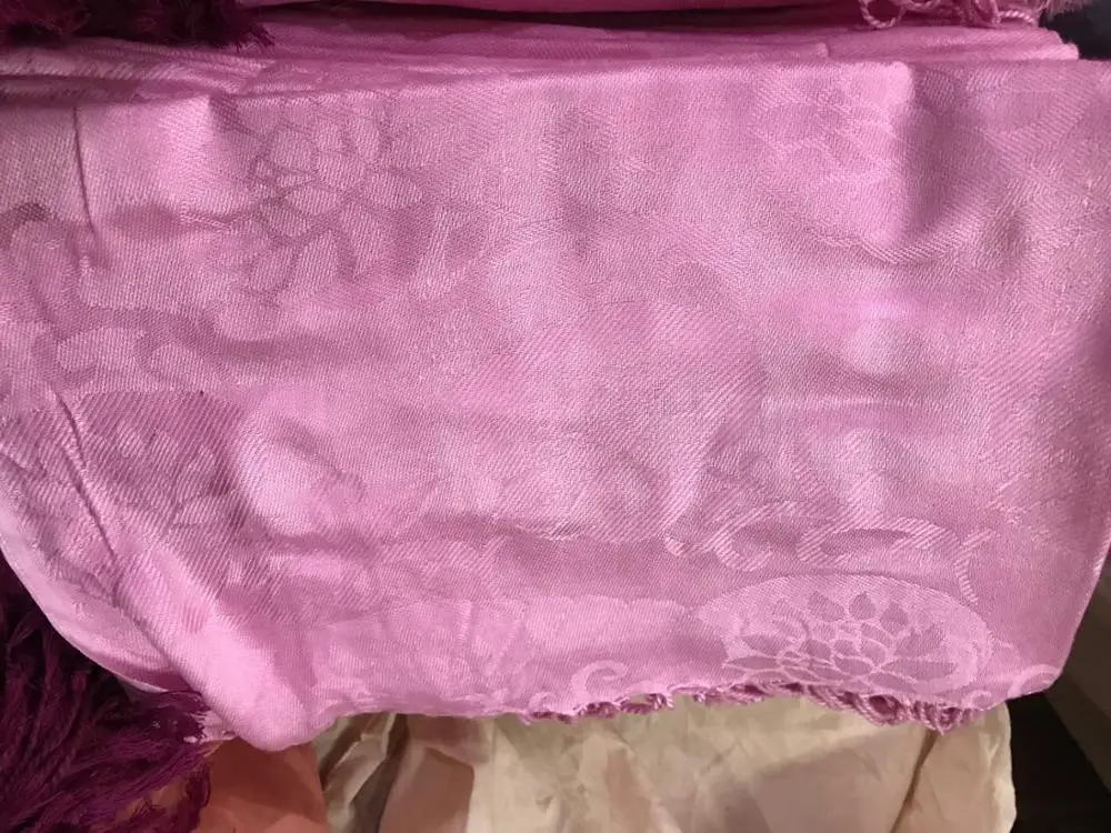 Жаккардовые шали из однотонной вискозы пашмины с индивидуальным дизайном