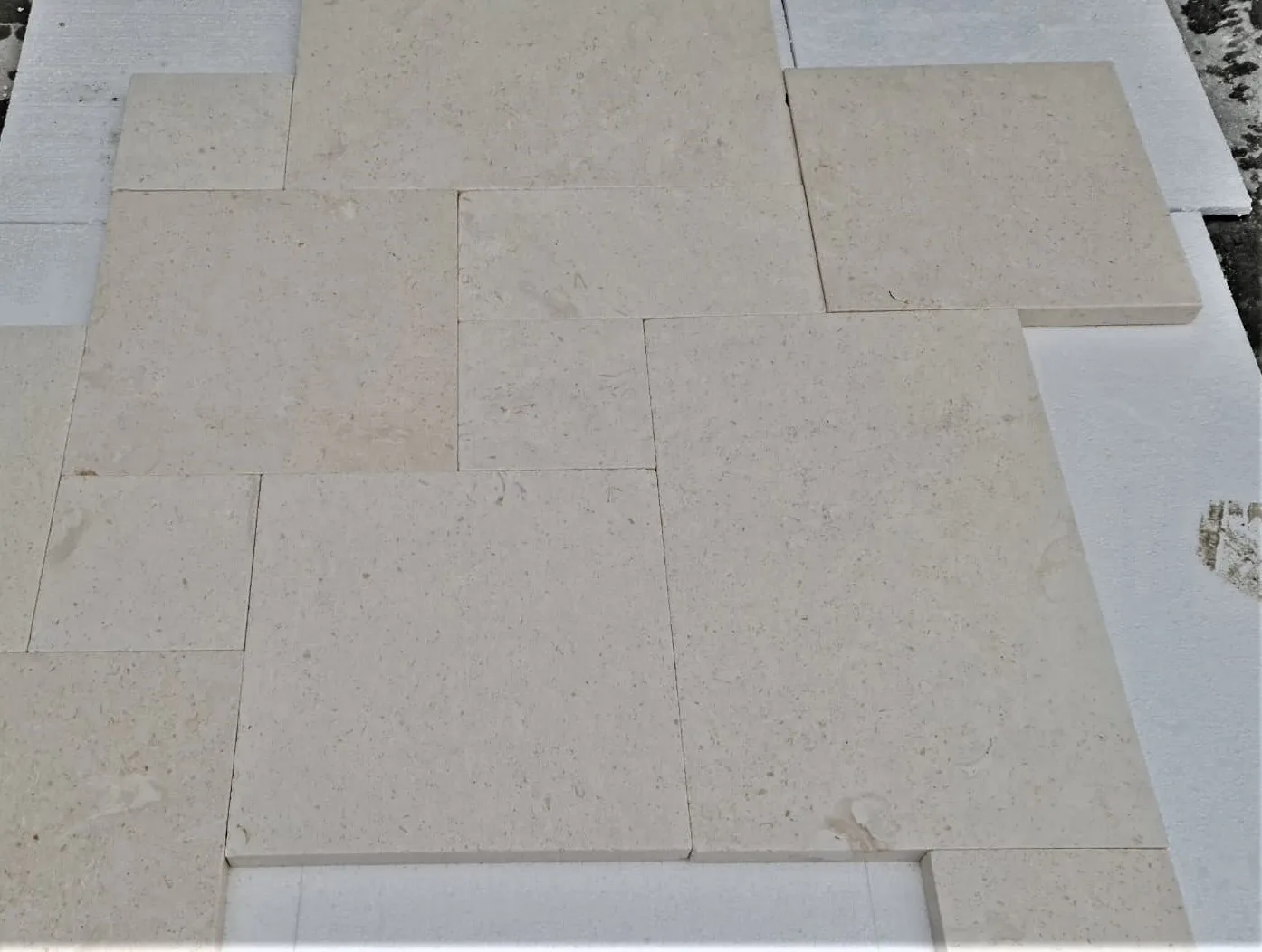 Wholesale Stone Marble Limestone Hot Sale Cheap Factory 3cm FPS Pool Coping Bullnose Luxury Turkish Manufacturer
