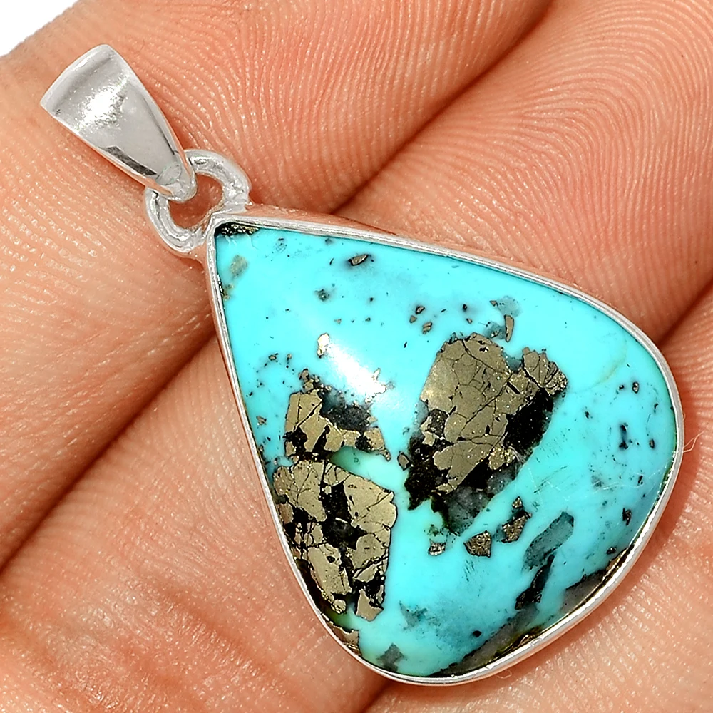 Набор из очень редких ААА иранских бирюзовых овальных подвесок с кабошоном