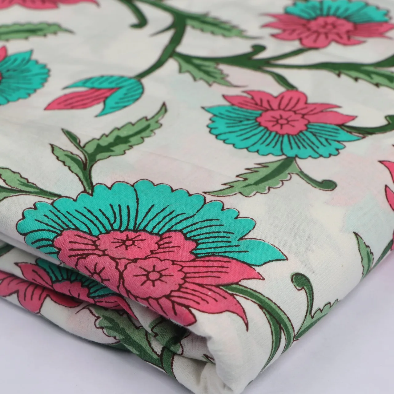Indian Jaipur Printed Cotton Running Floral Natural Dyes Hand Screen Print Printed Fabrics
