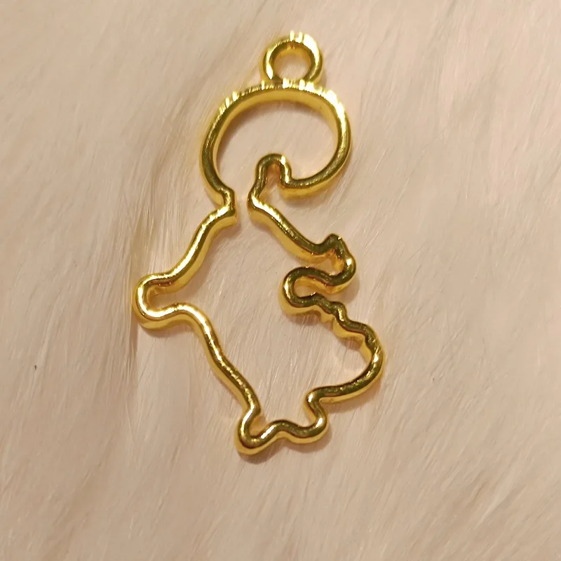 Alice Resin Frame (1).jpg