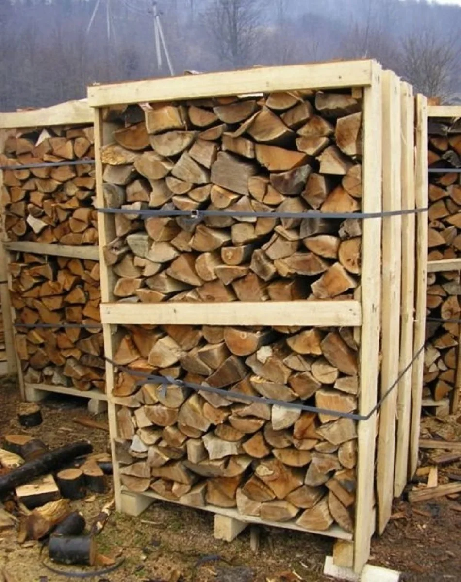 Best Beech And Oak Firewood On Pallets In Factory Price Wholesale Bulk Quantity Beech And Oak Firewood On Pallets