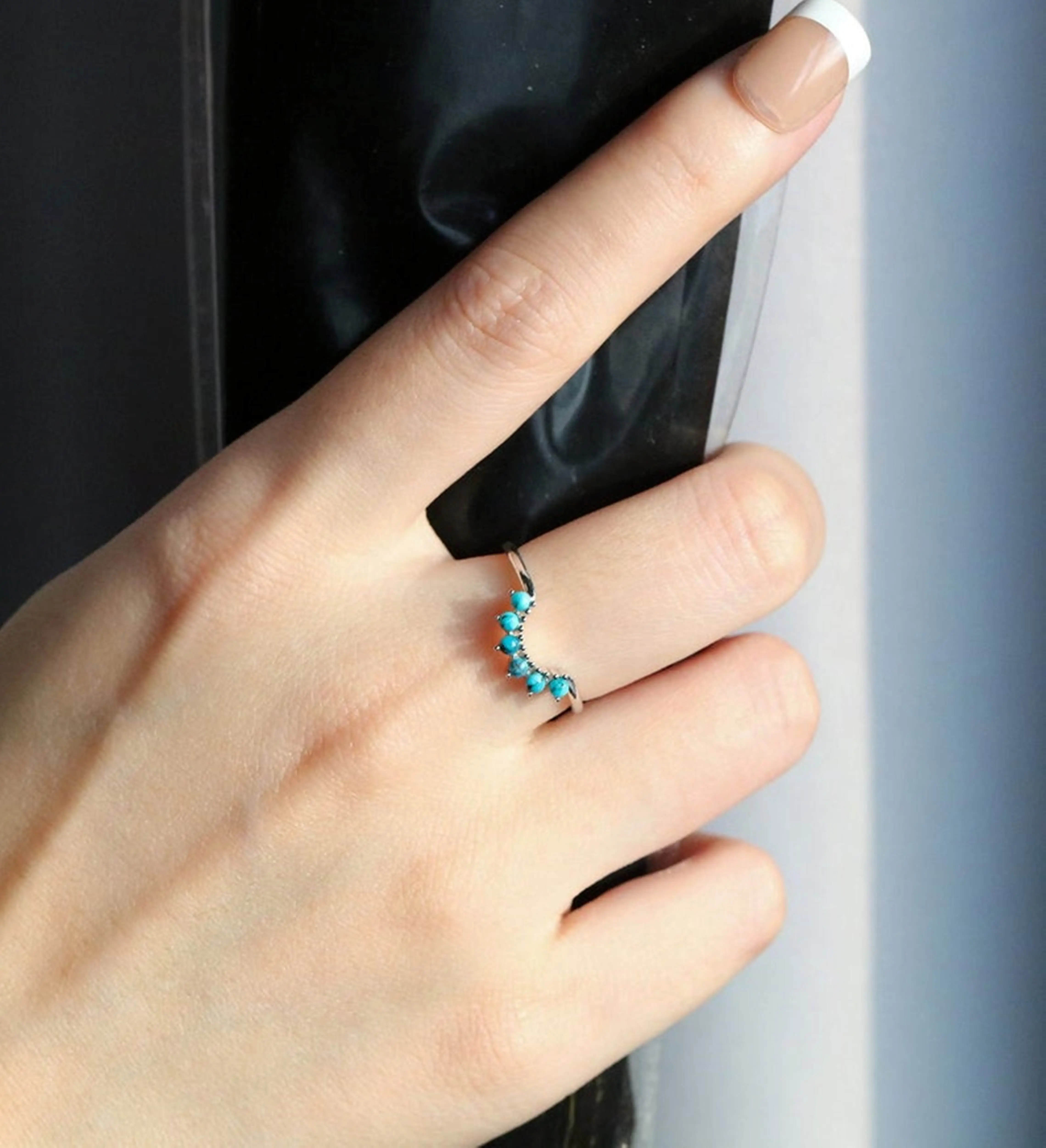 Бирюзовое обручальное кольцо 14 к розовое золото изогнутое бирюзовое половинное изящное в стиле арт-деко