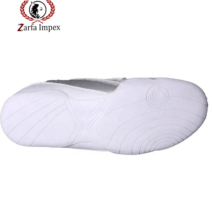 Top Quality Factory Made Wholesale Manufacture Breathable Light Weight Kungu Fu Taekwondo Boots 2021