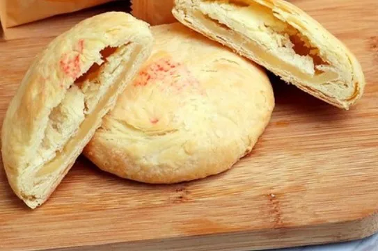 Produced in Taiwan Wedding Cake Asian Tradition Marriage Wedding Banquet Customized green bean cake Gift box