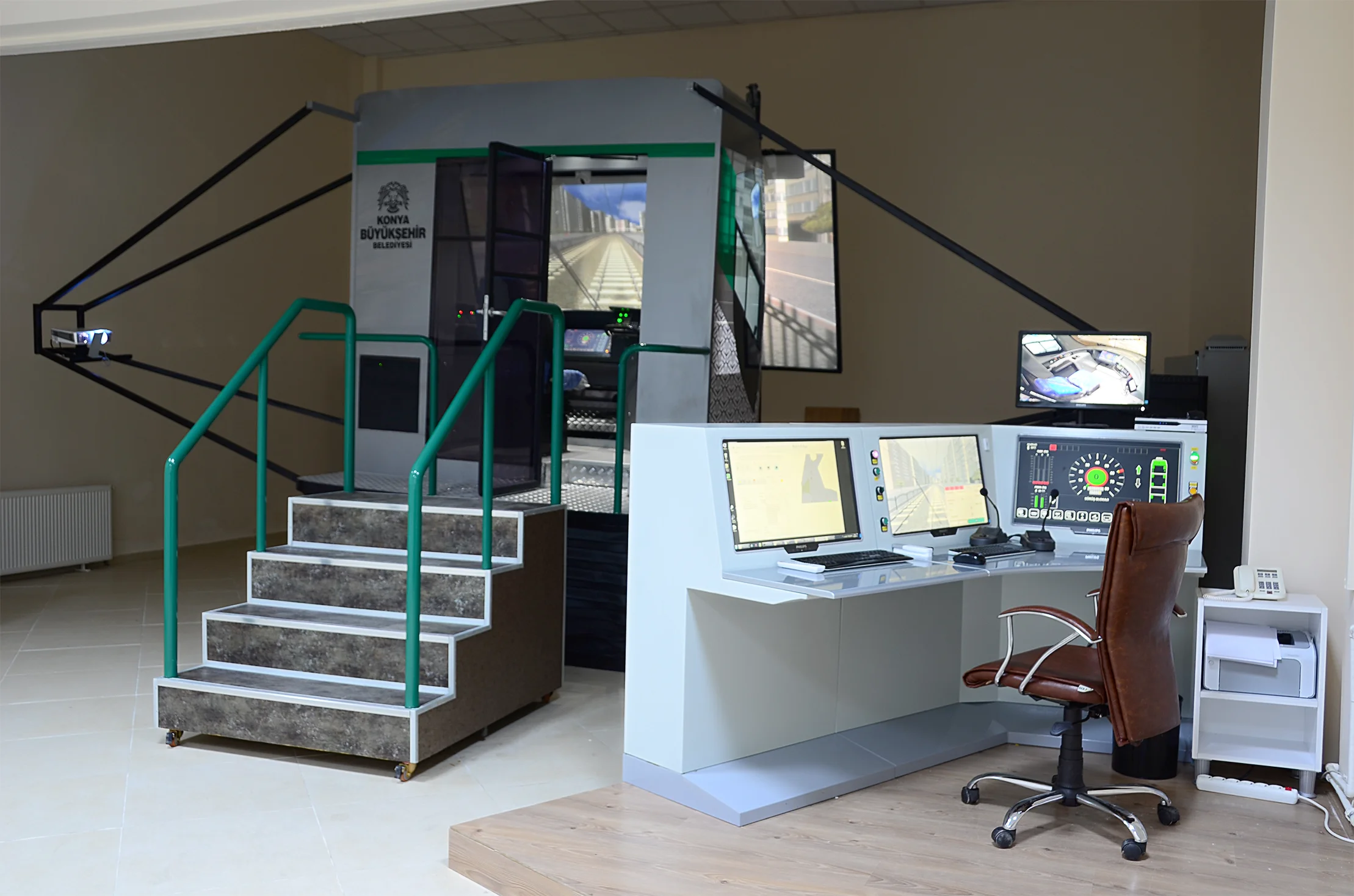 
Full Cabin RAILWAY / TRAMWAY/ METRO DRIVING Simulator with 3 DOF Motion Platform (High Quality / Real Equipment) 