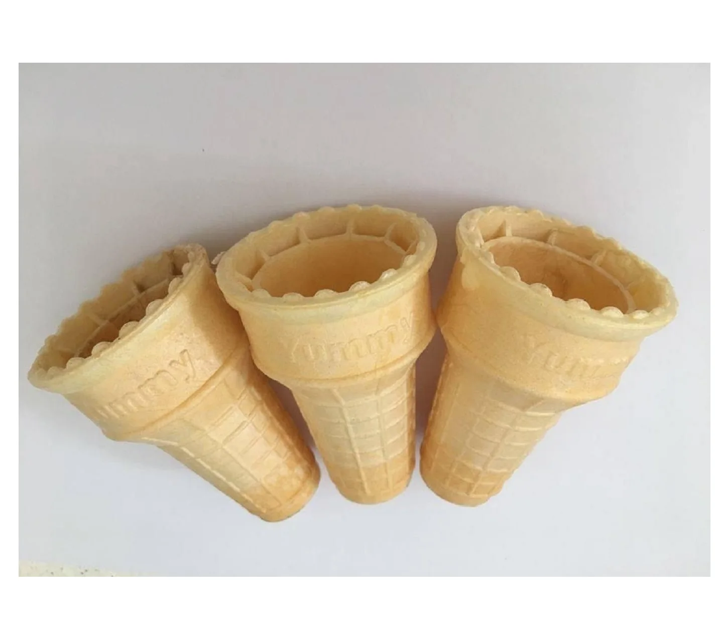 
Yummy Ice Cream Brand Flare Top Cone DVA0002 High Quality Product Best Manufacturer From Vietnam Good Price 
