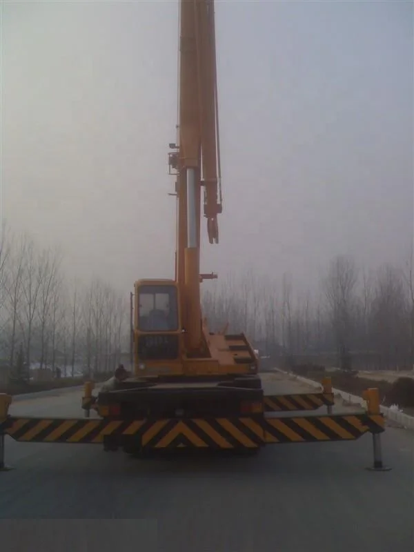 Fancy series Used KATO NK300E NK400E NK500E NK1200E truck crane 30ton 35ton 45ton cranes for sale