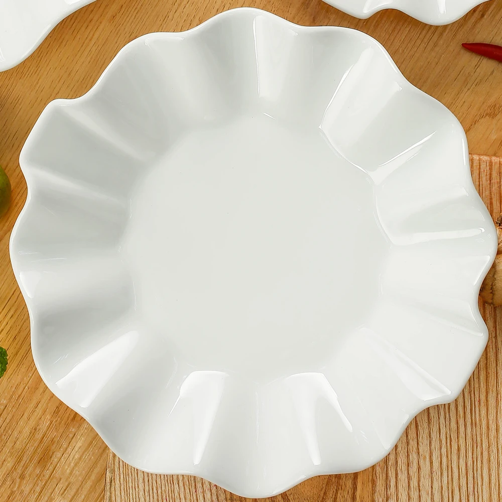 OEM 2022 New Arrival Luxury Porcelain Dinner Plate hot trend wholesale for restaurants and hotels