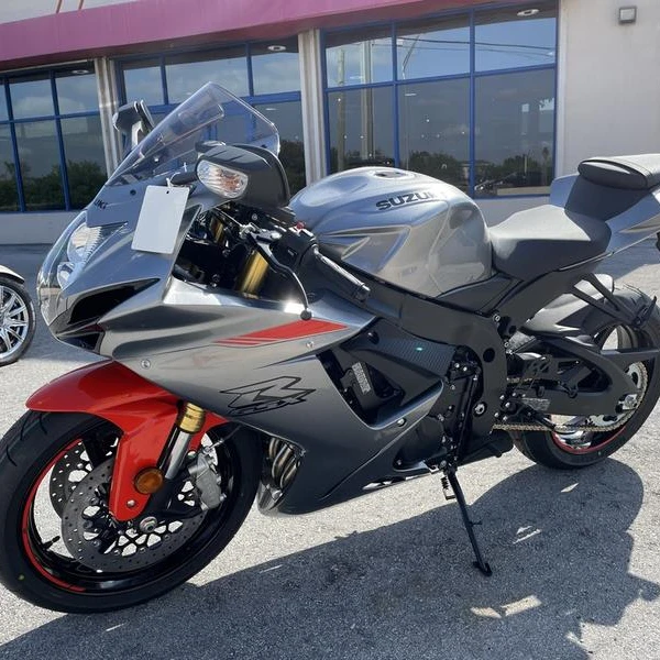 ORIGINAL NEW 2021 Suzukis GSX-R750 NEW