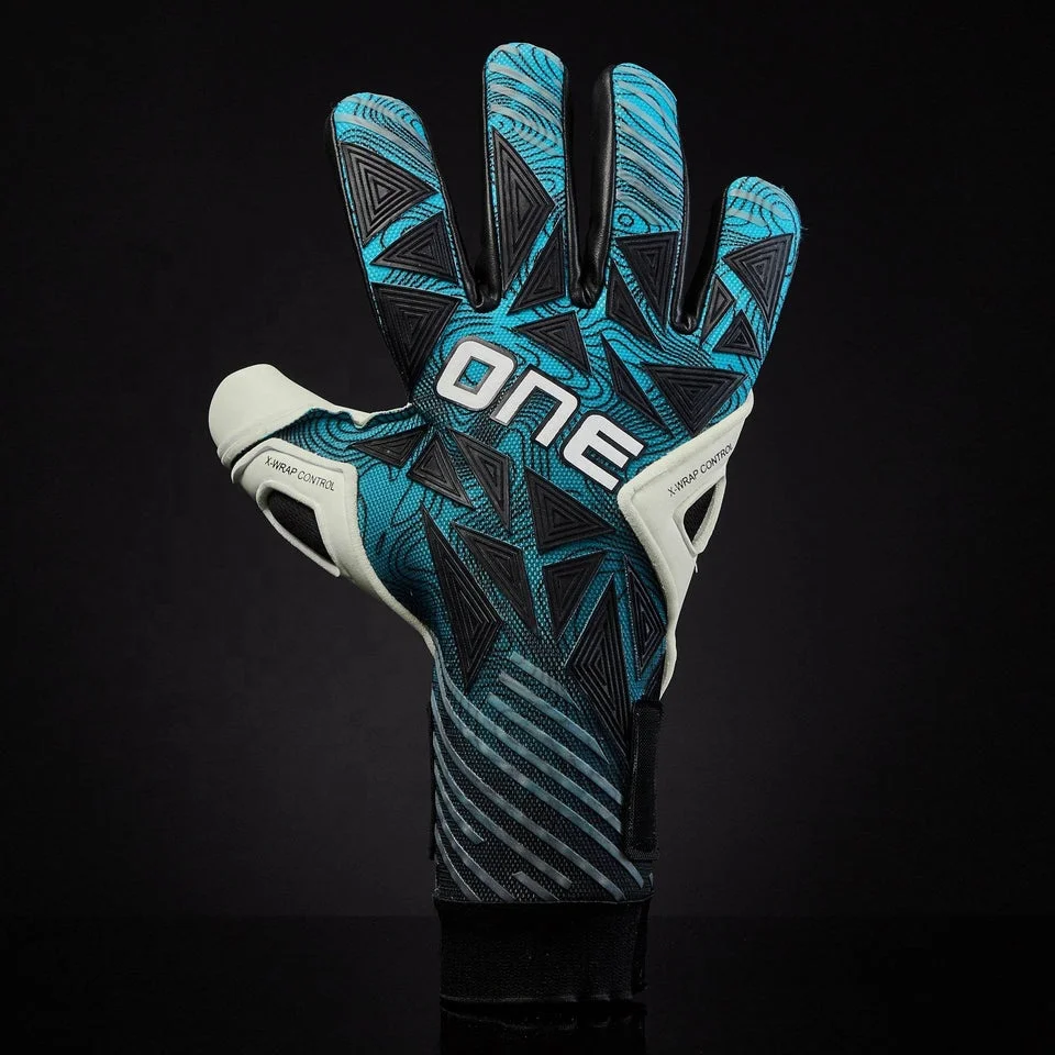 Wholesale Breathable Professional Football Gloves Training Football Best Goalkeeper Latex Gloves