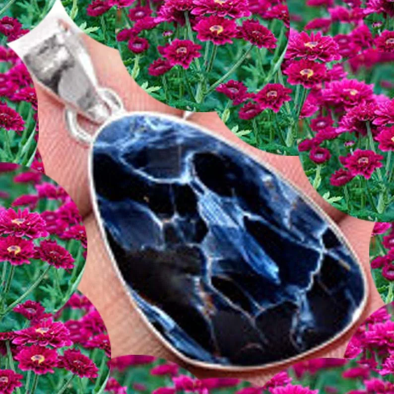 Beautiful apatite rose gold plated pendant for valentine gift