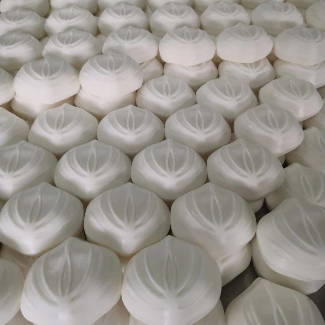 
Quality Wholesale Natural White Melt And Pour Glycerin Soap Base For Soap Making Manufacturer From Thailand 