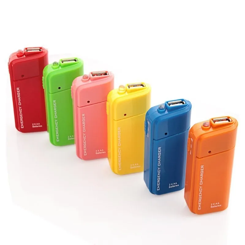 Replaceable Battery Phone Charger Power Bank for Samsung Mi etc. Cell Phone Portable Charging 2 AA Battery Emergency Charger