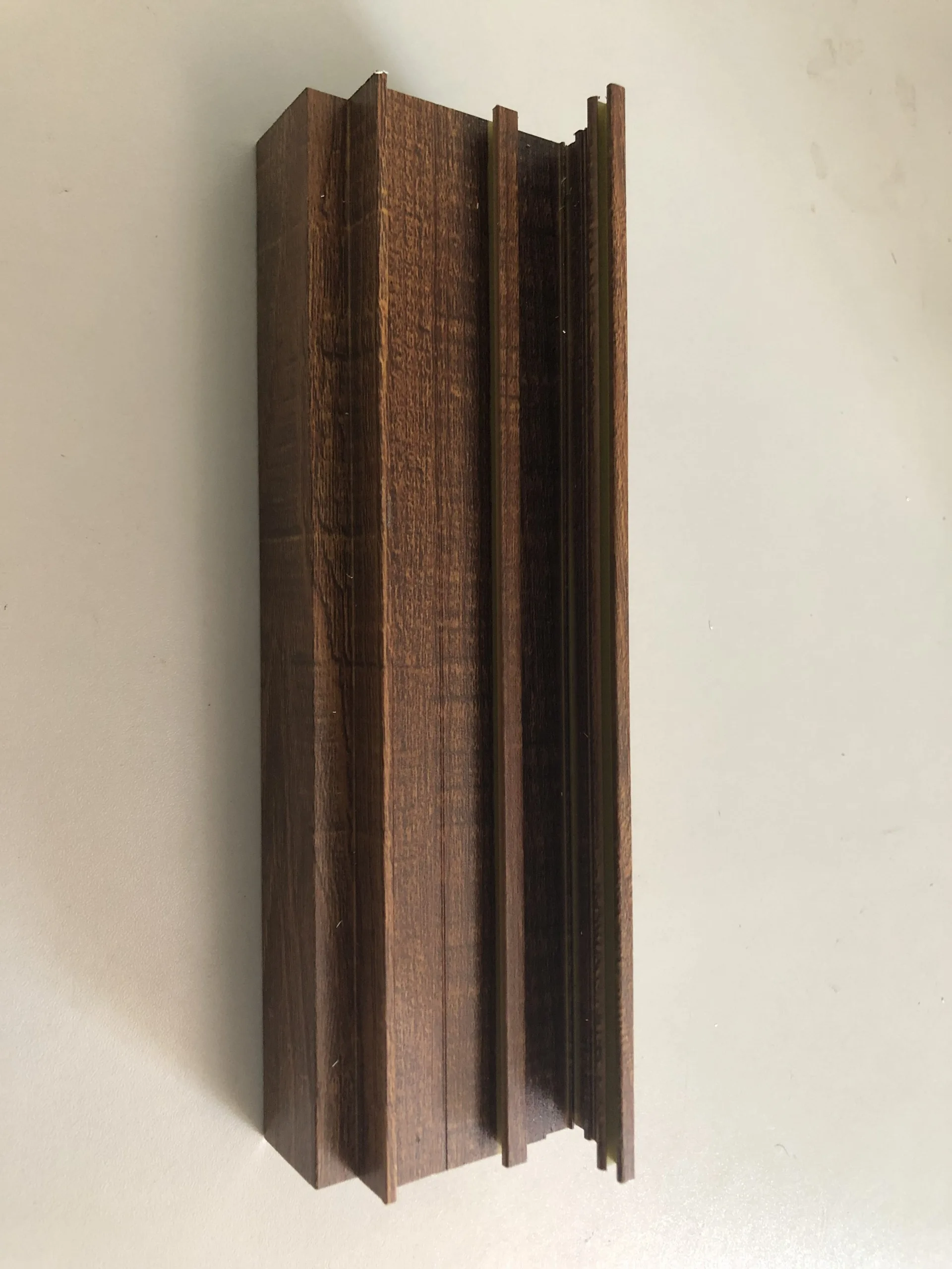 Shalumi South African Rosewood Grain Aluminum Profile for Window and Door