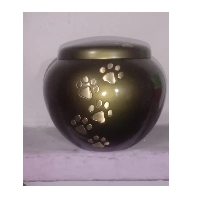 Красивый Уникальный Печатный Выгравированный отпечаток лап в оловянной латунной урне форме сердца для домашних животных латунные урны из Индии