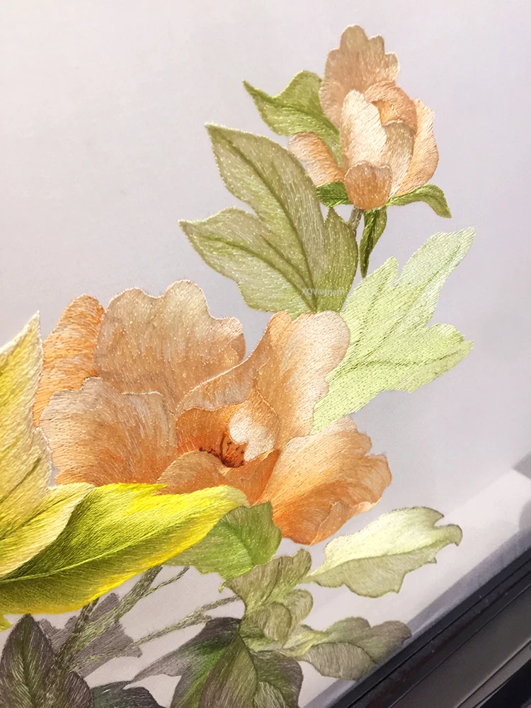 
Wholesale Vietnam Manufactuers The Peony Flower Paintings Two Sides Hand Embroidery Artworks 
