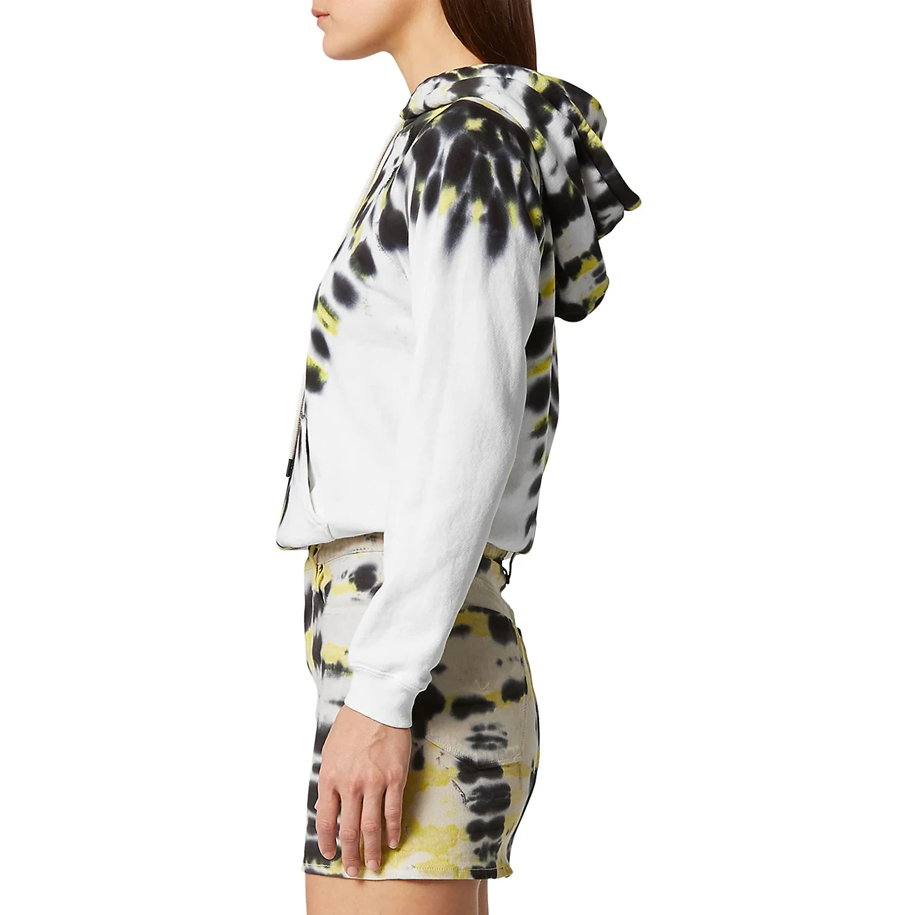 Высококачественный пуловер с капюшоном и принтом на завязках