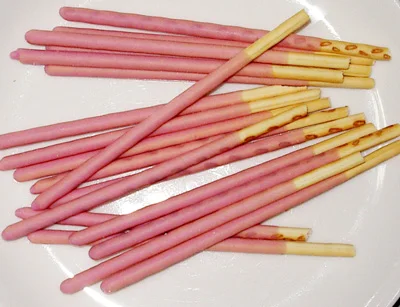 Wholesale Glico Pocky Strawberry Flavour Biscuit Stick Thai Snack High Quality 47G.