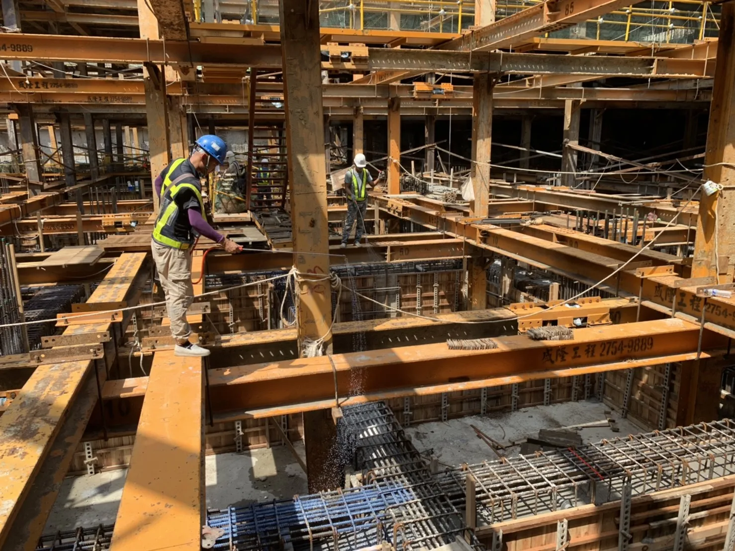 
Chanye new and old concrete bonding agent acrylic adhesive sealant 