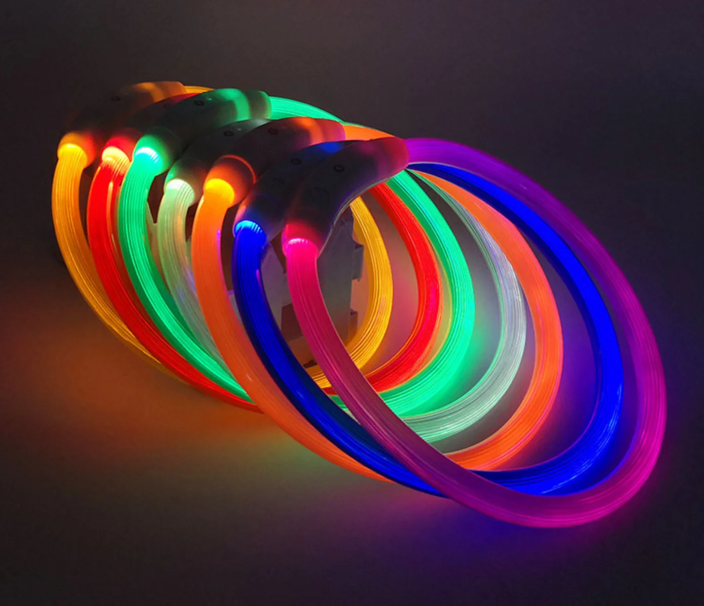 
LED light pet collar fiber optic circular tube charging spring and summer dog ring can be cut charging collar wholesale spot 
