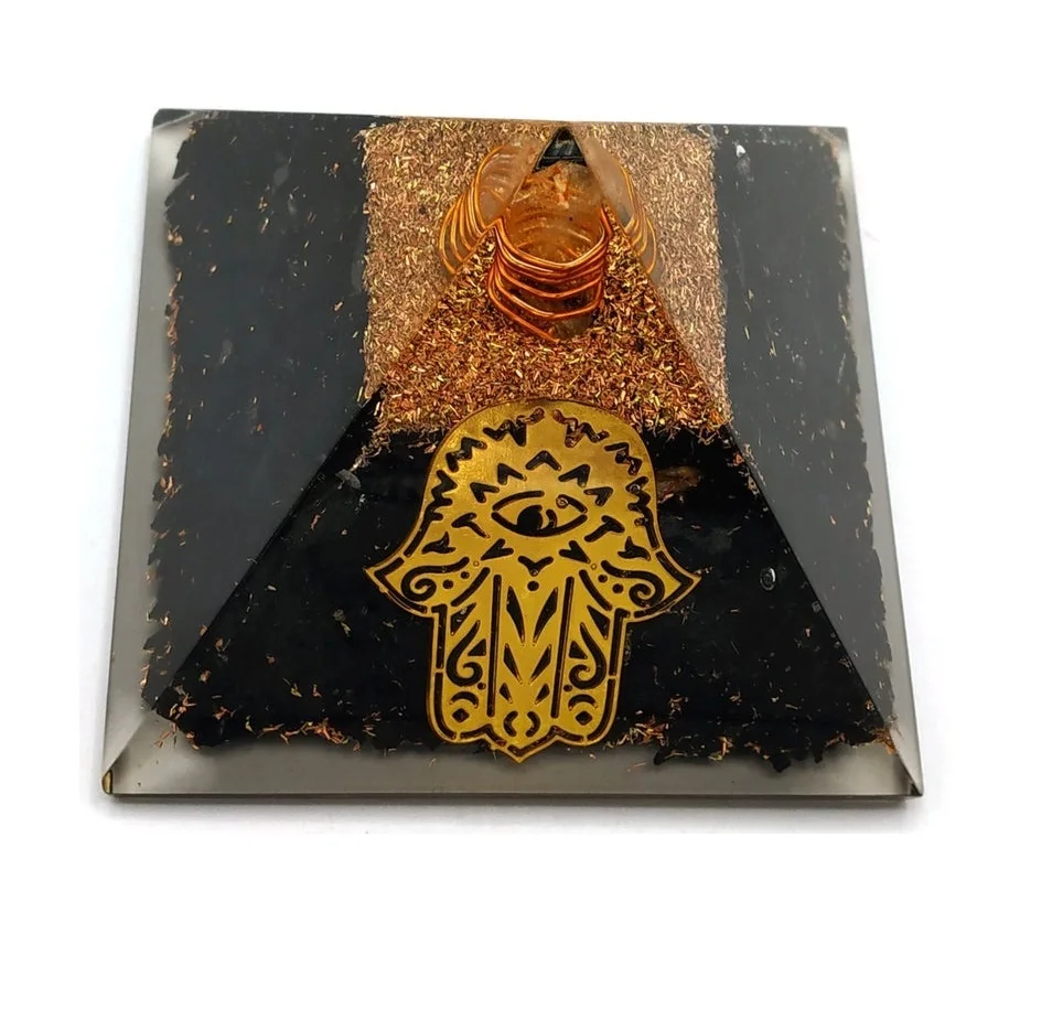 Природные духовные Исцеляющие кристаллы оргонит с черной турмалиновой чакрай Хамса рука амулетный символ Пирамида оргонита