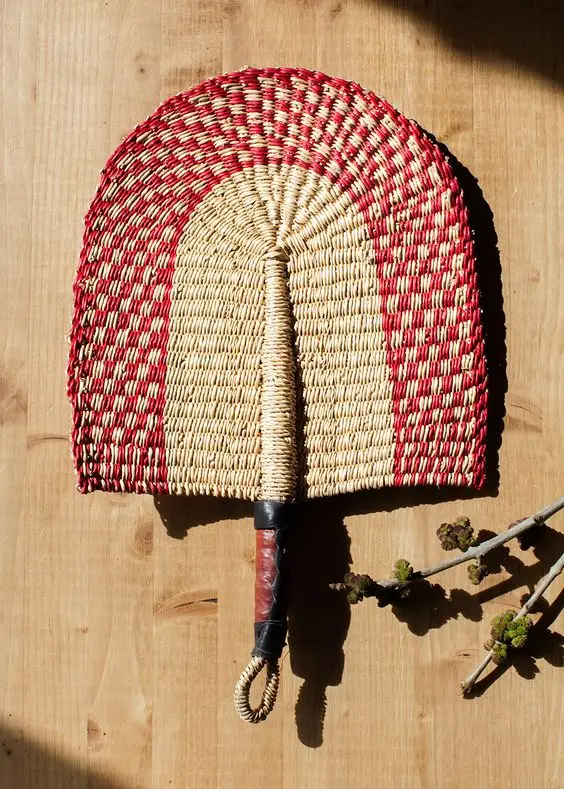 Decorative Handmade Seagrass Hand Fans Seagrass Wall Hanging Large Art and Crafts African Natural Carton Box Abstract Customized