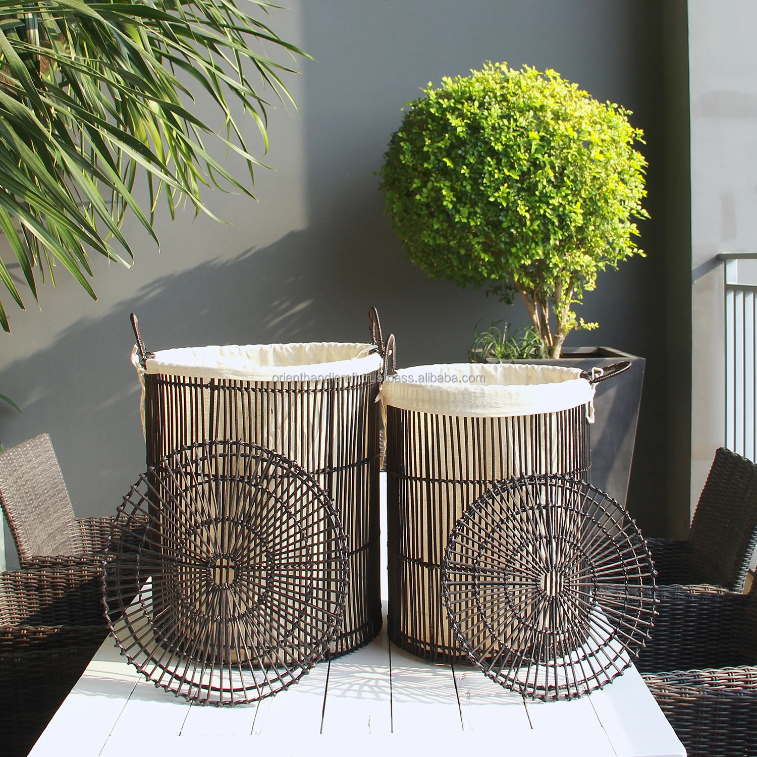 NEGOMBO Black Rattan Laundry Hamper with Spider Web Lid and Fabric Liner Modern Farmhouse (set of 2)