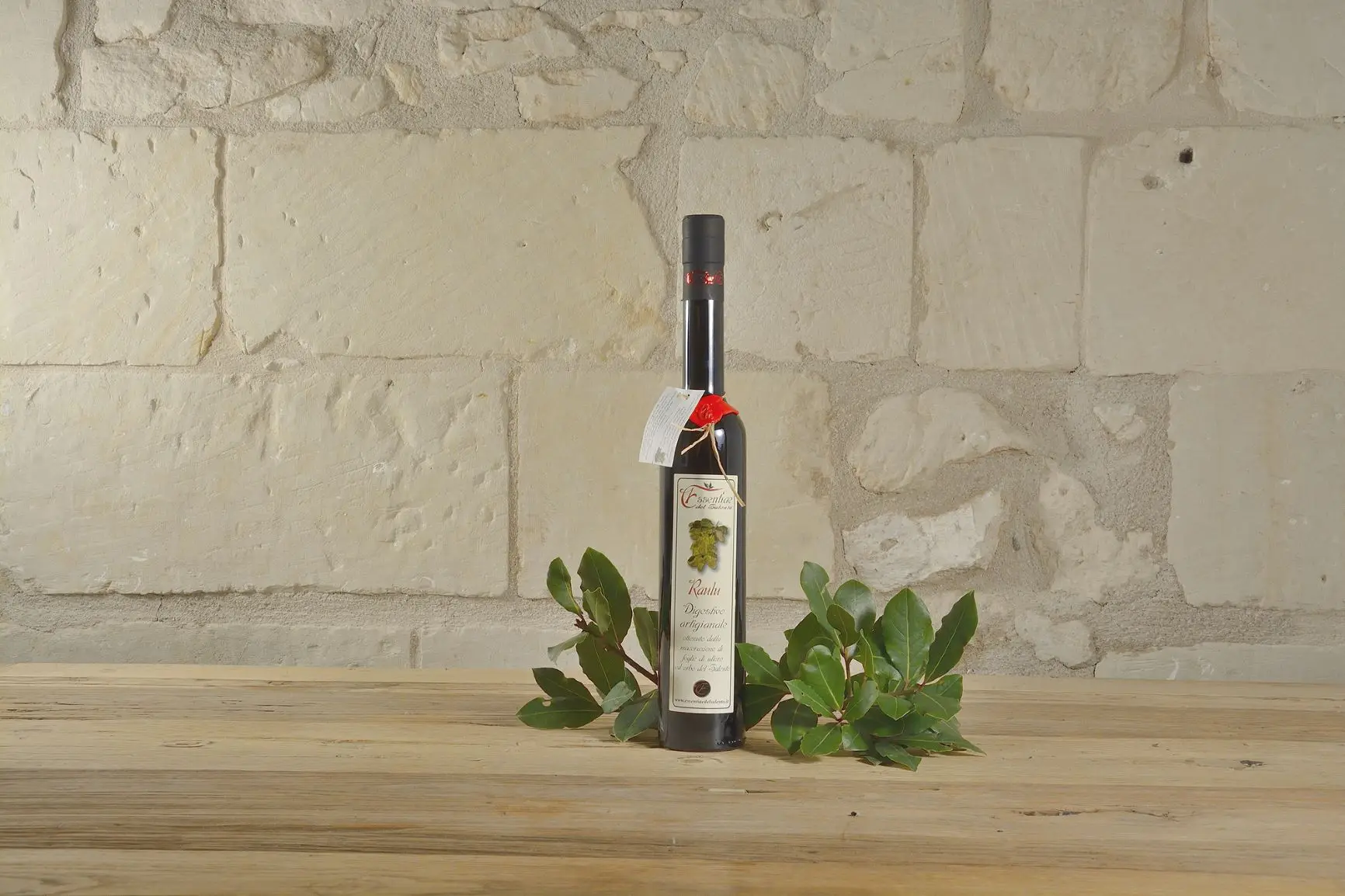 VINTAGE ITALIAN TOP QUALITY HANDCRAFT BAY LEAVES LIQUER 50 CL FOR SALE