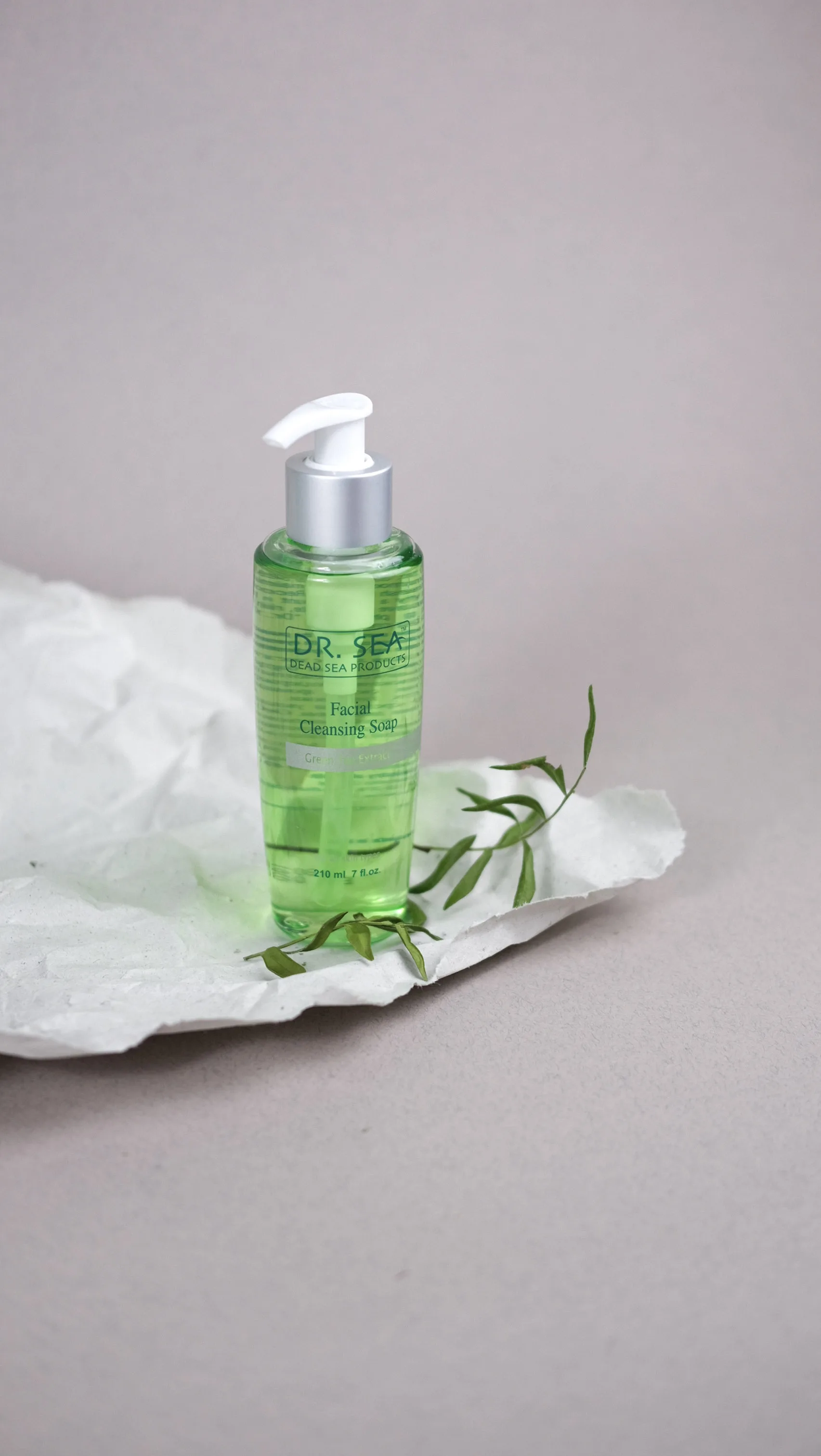 Очищающее мыло для лица-экстракт зеленого чая лосьон взрослых женщин быстрая доставка 3 раза в неделю обычный размер 210 мл