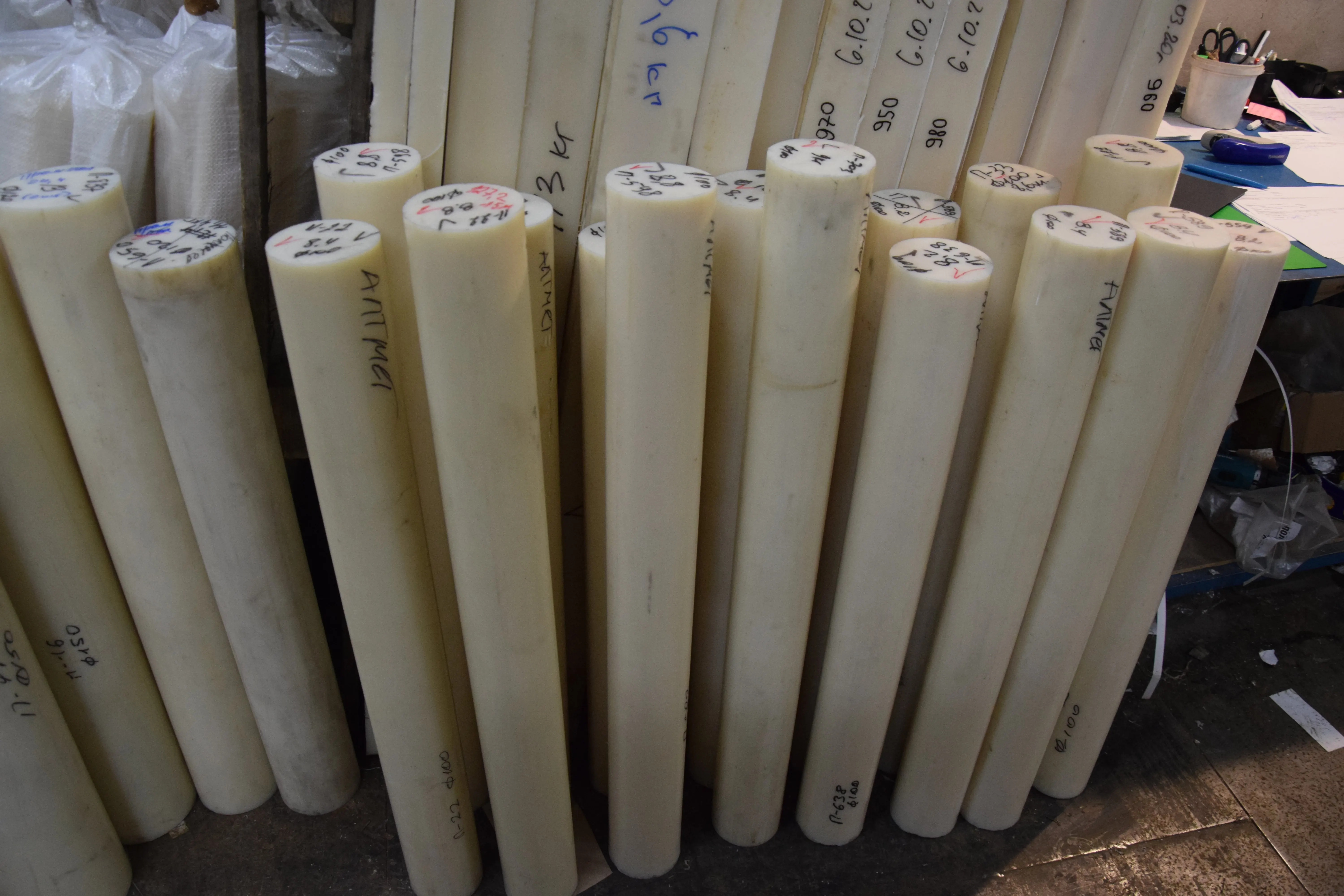 Best Quality High Physical and Mechanical Properties Polyamide Blanks Dia >=40mm Wear Resistant PA-6 Rod