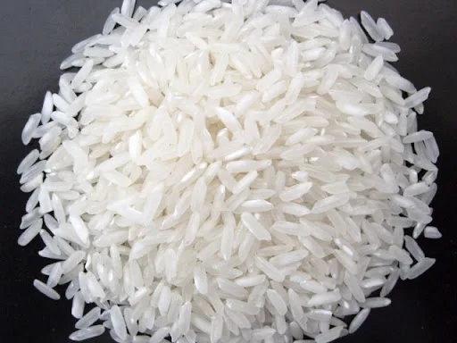 Wholesale Top Rated High Quality Om18 Rice Long grain rice (over 7mm) beautiful soft and fragrant White Rice for SALE