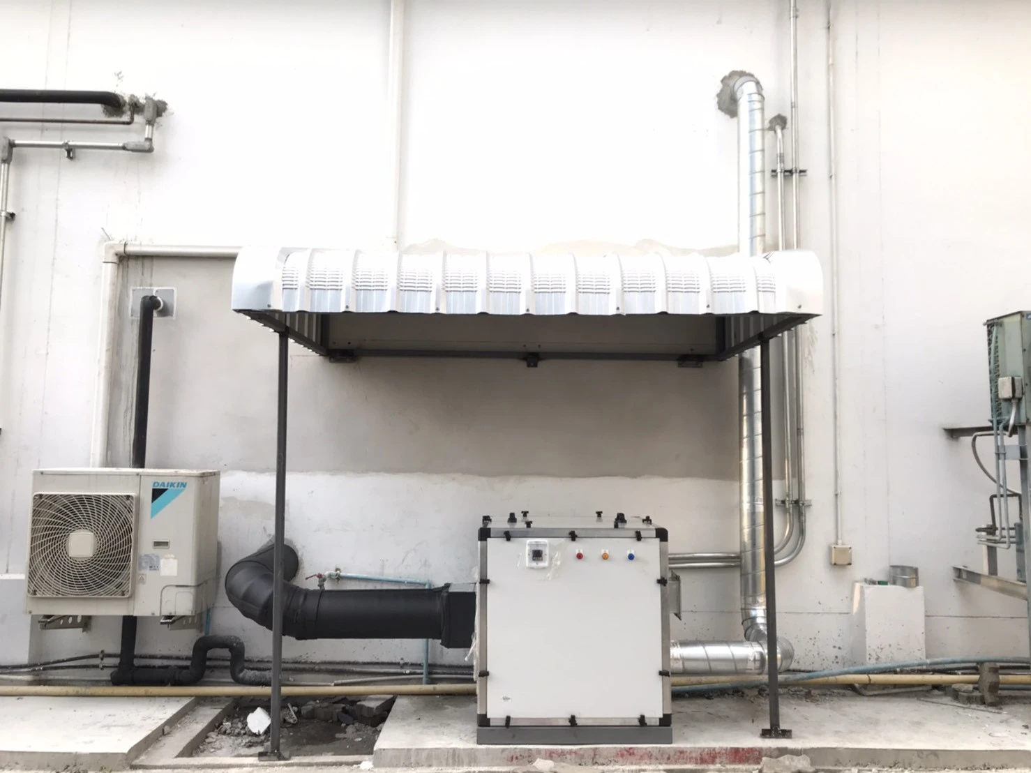 Amata Group Industrial Desiccant Dehumidifier EST-450 from Thailand