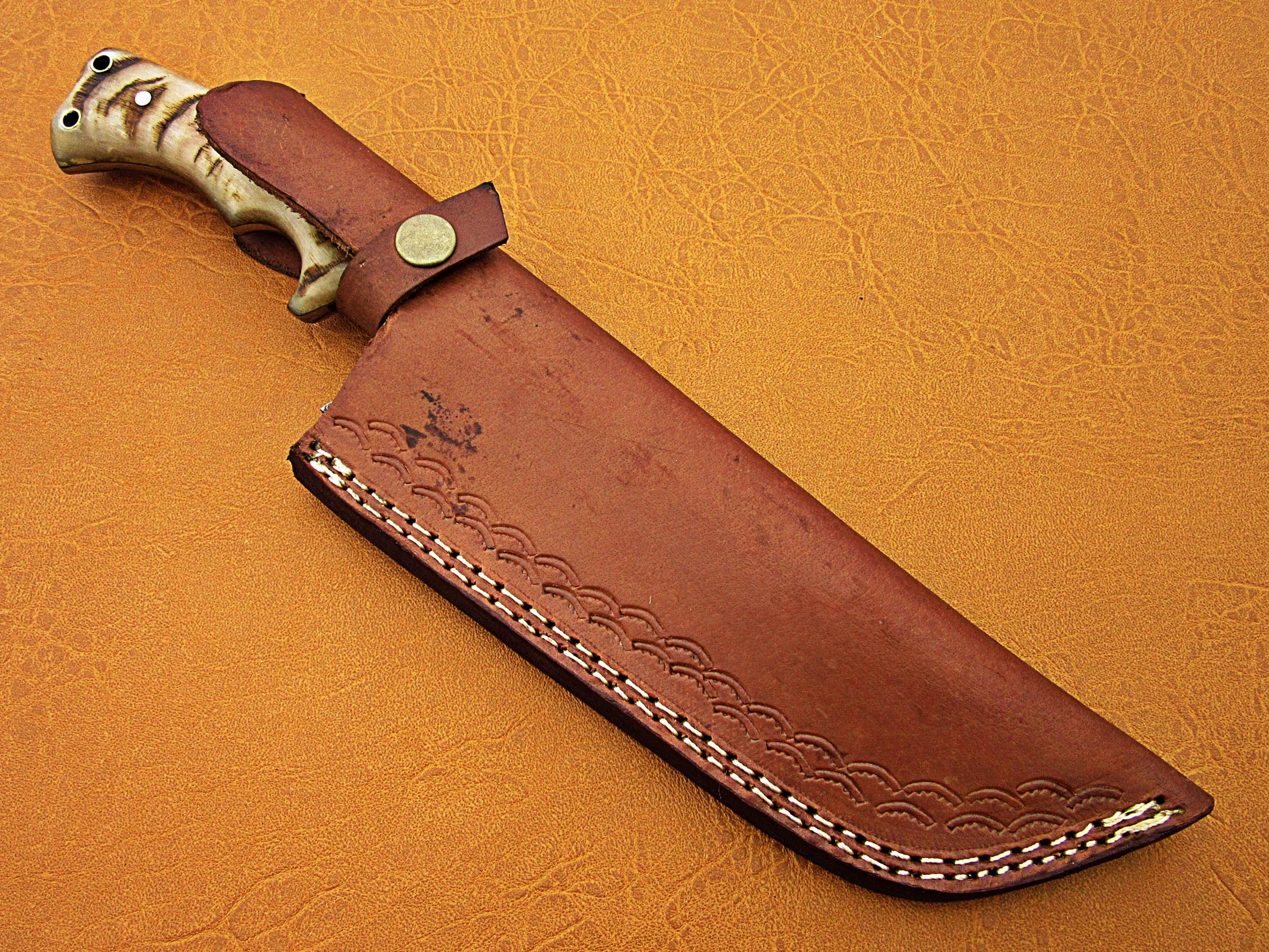 100% Высокое качество нож из дамасской стали трекер нож/Походный для выживания: бараний рог ручка с чистый кожаный футляр SCW-TK-0020