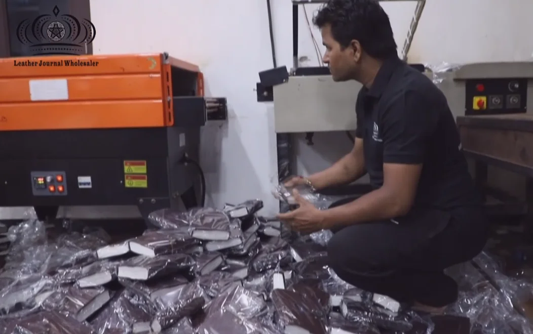  Кожаные журналы с кожаным ремешком записная книжка ручной работы кожаная книга дневник и скетчбук ручная работа бумага без подкладки 240