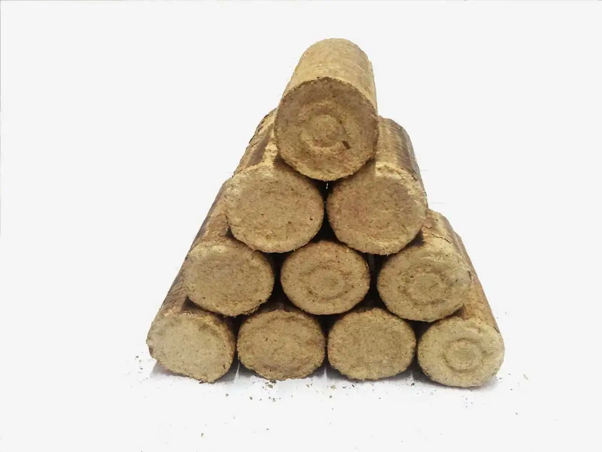 Брикеты из вьетнамских древесных опилок гранулы сосны для продажи