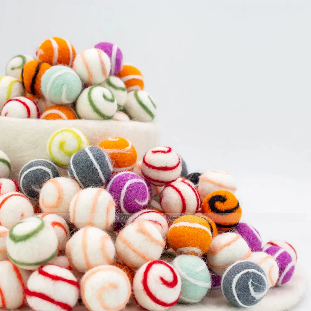 FSB-001: Hot Selling 2 /2.5cm Felt Swirl Balls Wool Decoration Multi-Color Round Pompoms For Wholesale | Handmade & Eco-friendly