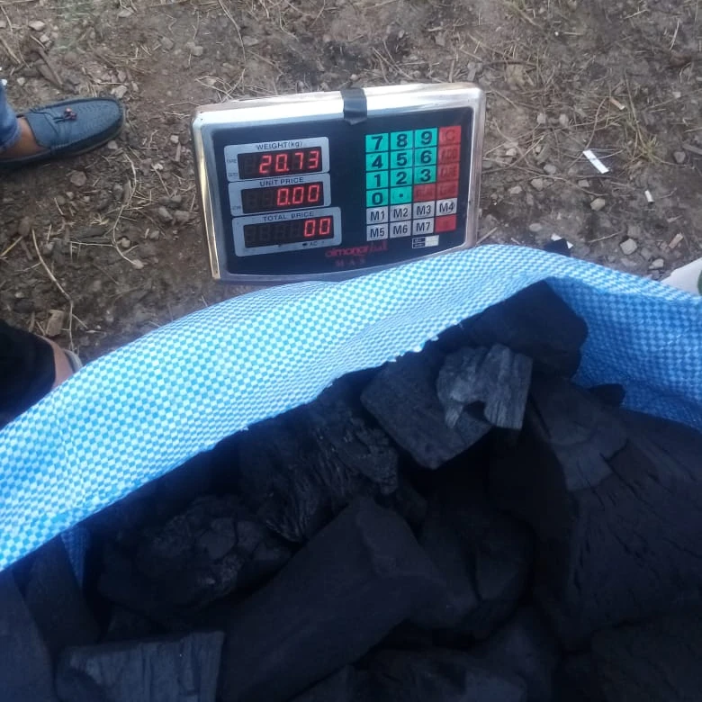 Уголь для барбекю --- низкая цена FOB-высококачественный бездымный уголь